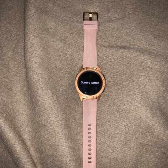 Galaxy watch 42MM - Picture 5 of 5